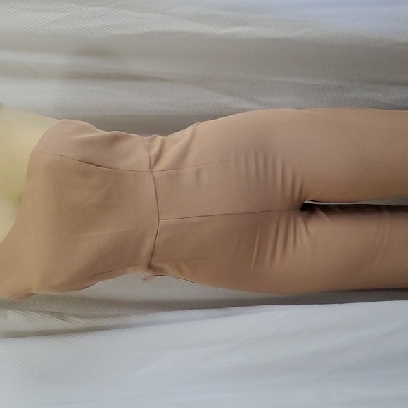 NWT Bardot one shoulder pantsuit tan jumpsuit size 4 - Picture 8 of 13